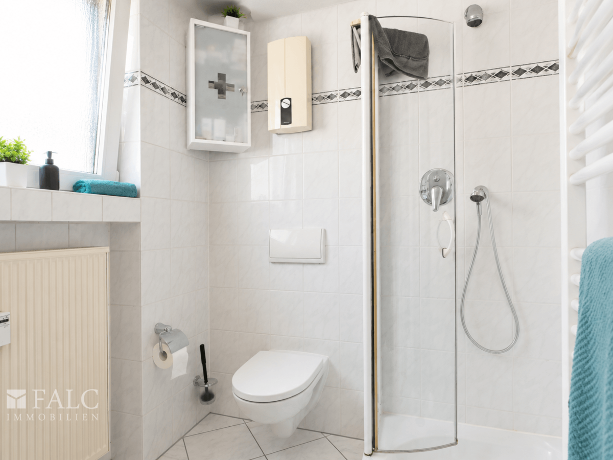 Badezimmer EG - virtuell bearbeitet