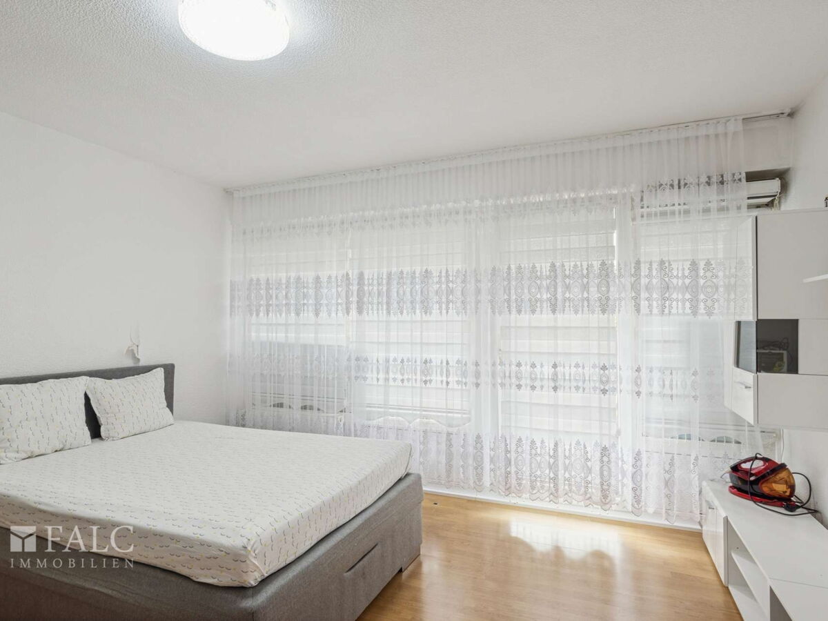 Schlafzimmer 1. OG