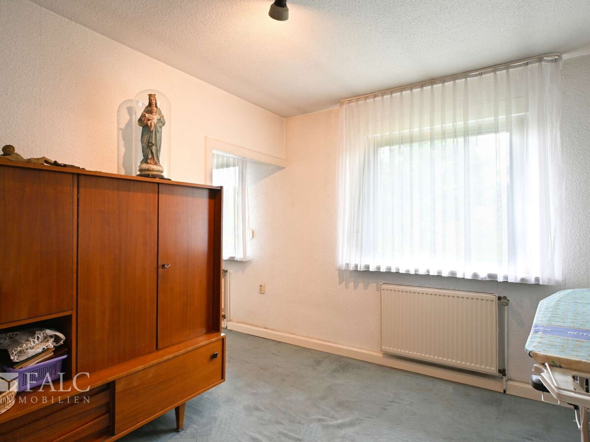 Schlafzimmer 2 OG